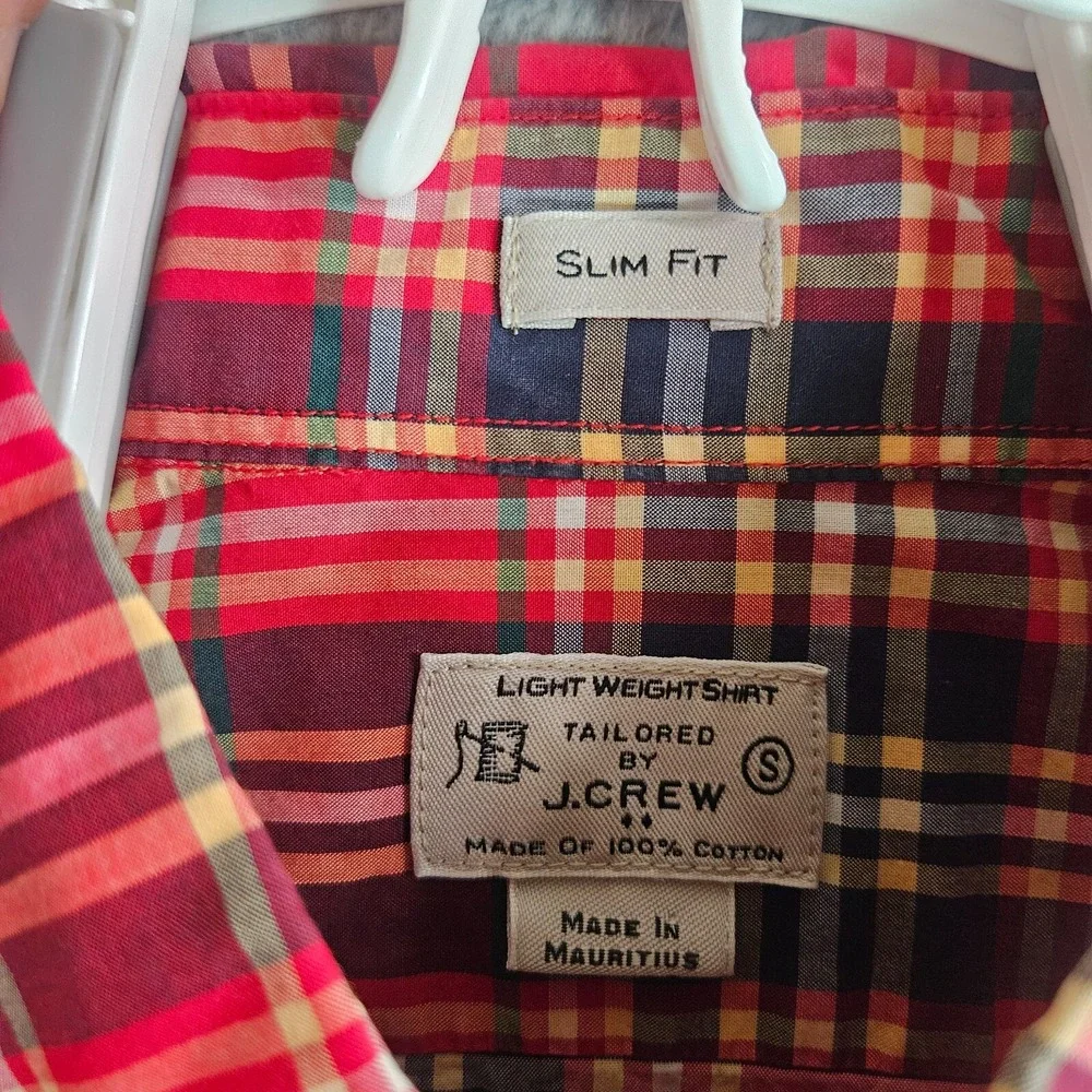 J Crew Shirt Men Small‎ Slim Fit Button Up Long Sleeve Red Plaid Lightweight -S
